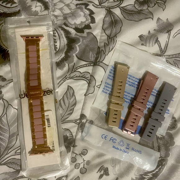 Accessories - Fitbit watch bands